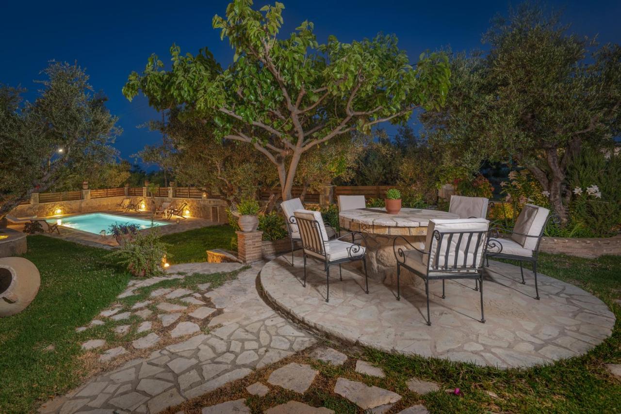 Joya Luxury Villas Kypseli Esterno foto