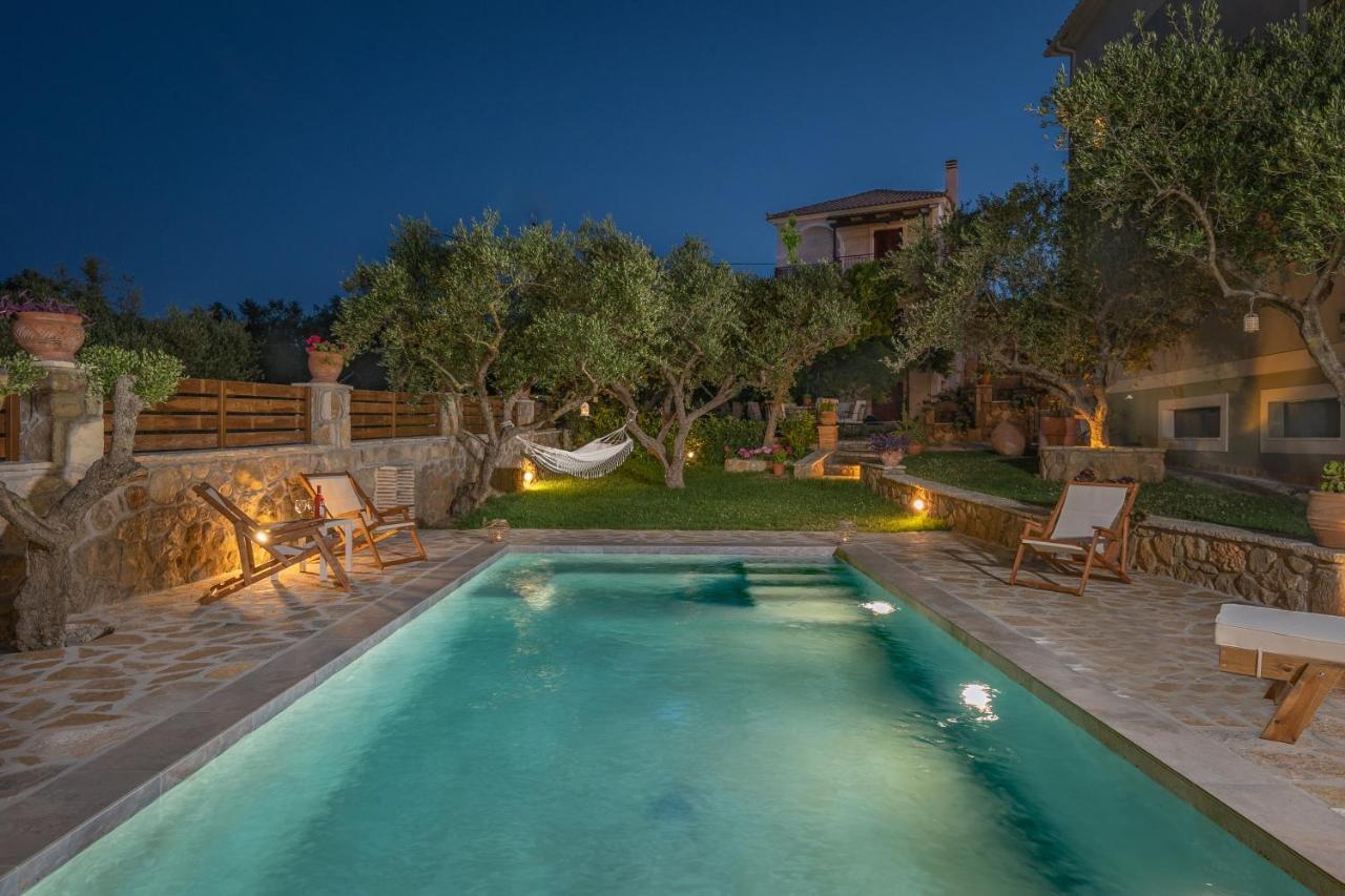 Joya Luxury Villas Kypseli Esterno foto