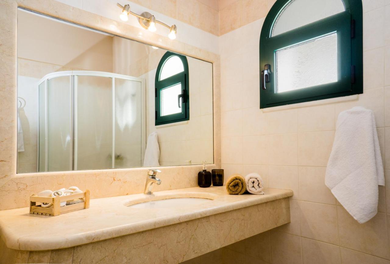 Joya Luxury Villas Kypseli Esterno foto