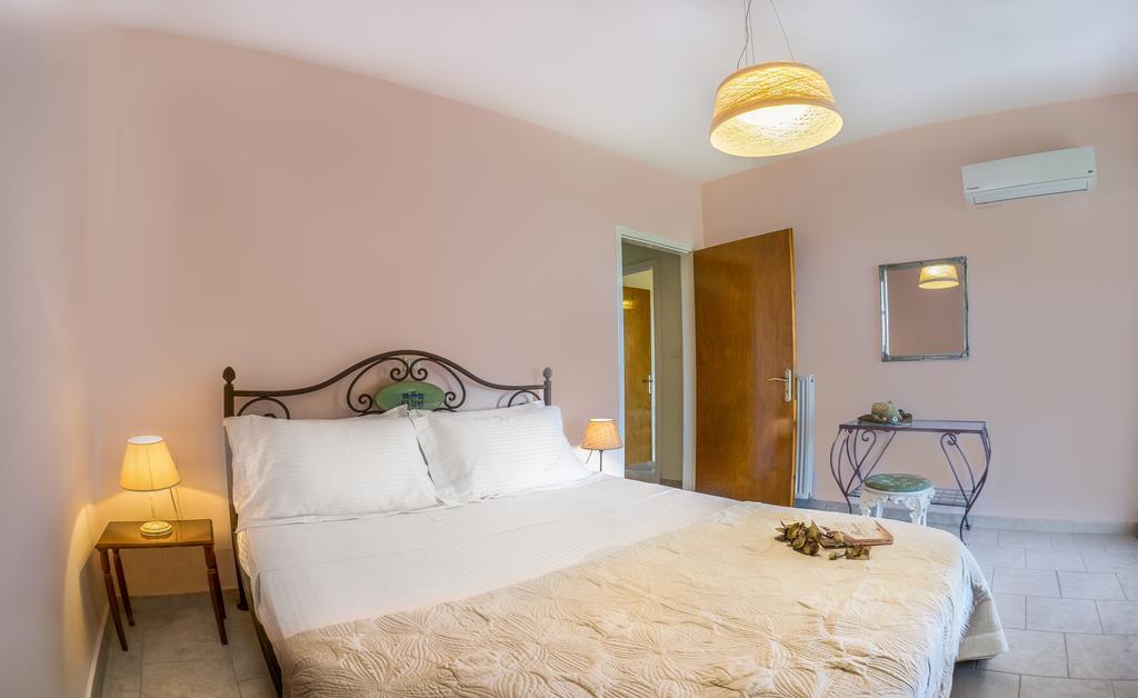 Joya Luxury Villas Kypseli Esterno foto